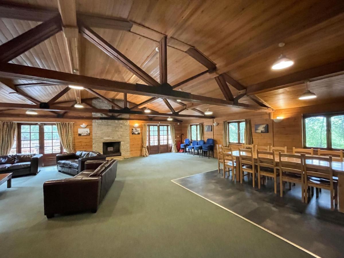 Avon Tyrrell Outdoor Activity Centre Villa Bransgore Exteriör bild